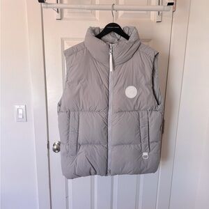 Moonstone Everett Puffer Vest - Pastel Edition